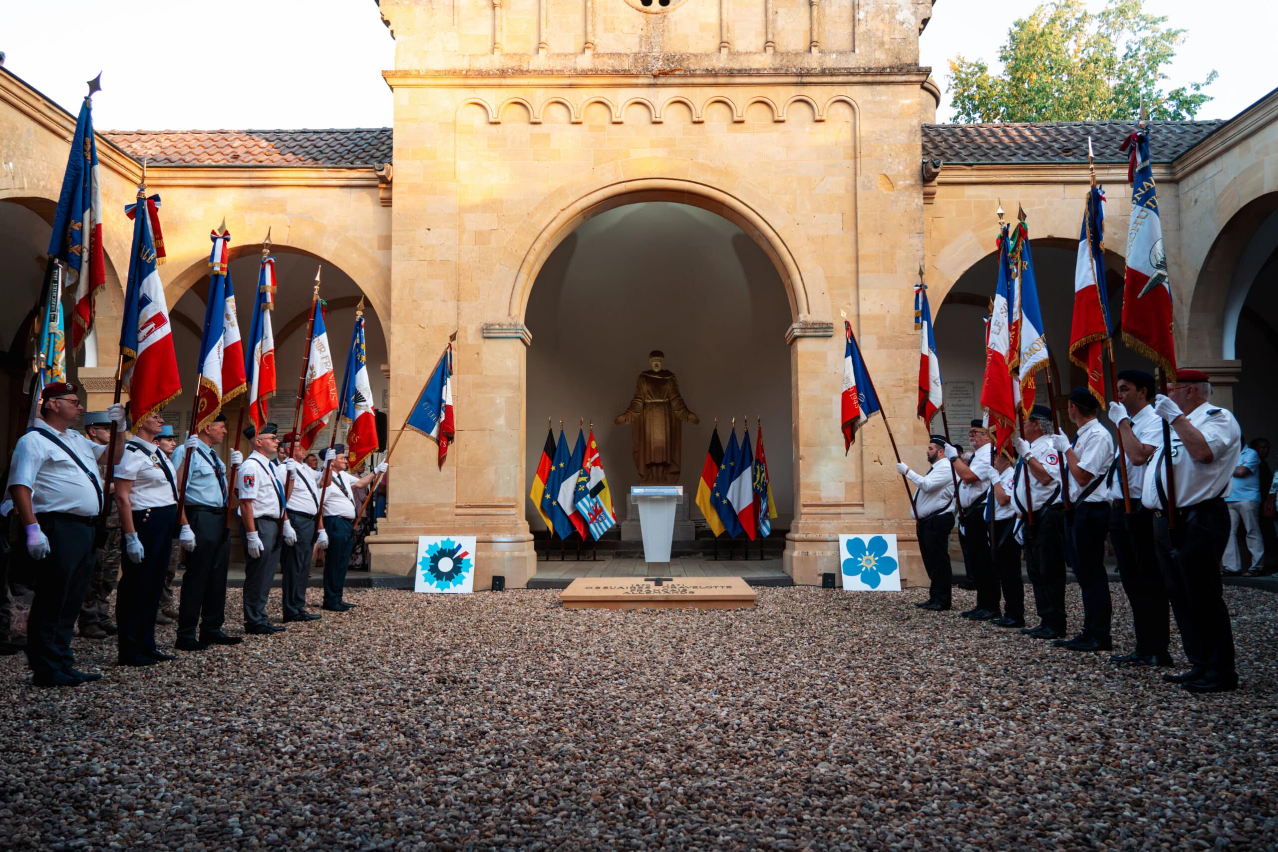 Commémoration au Musée de la Guerre de 1870 et de l'Annexion avec des officiels