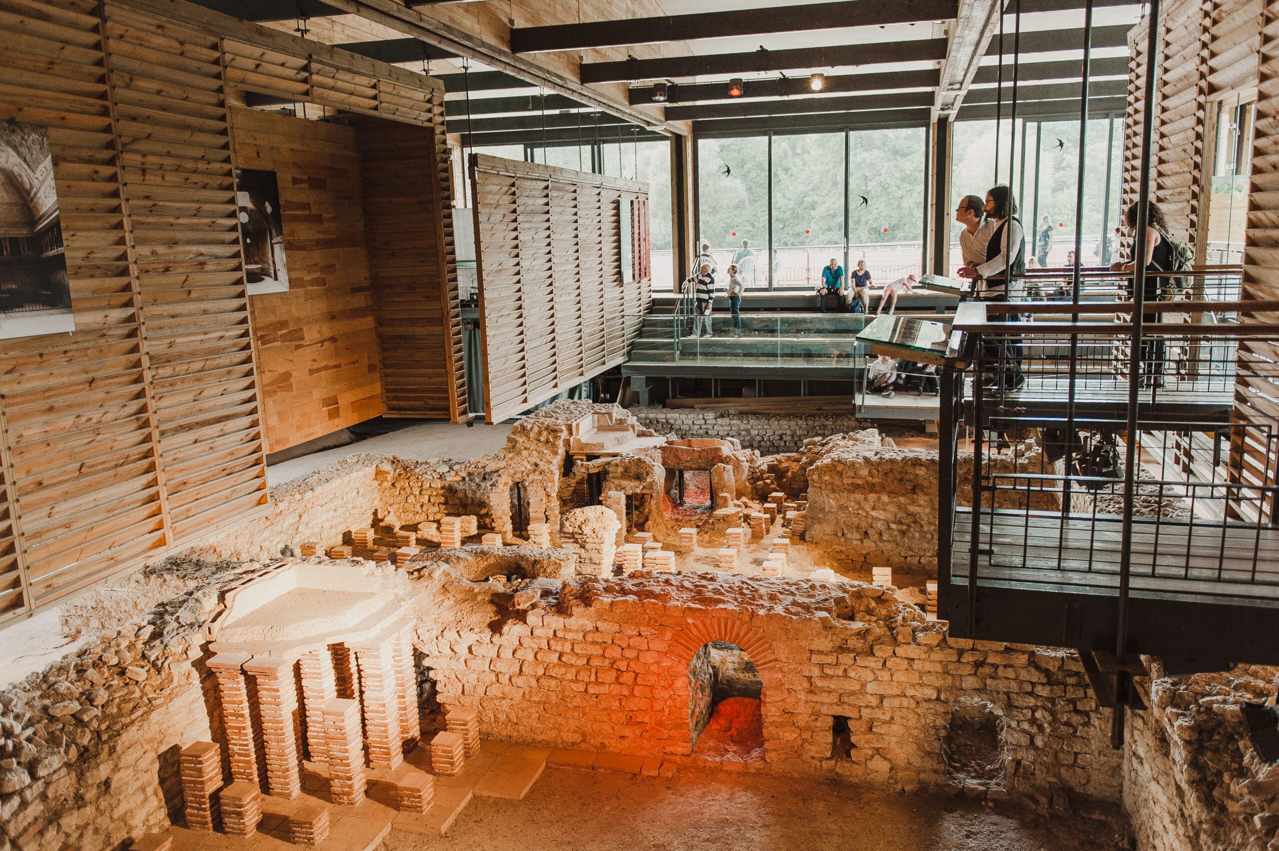 Exposition intérieure au Parc archéologique européen de Bliesbruck-Reinheim