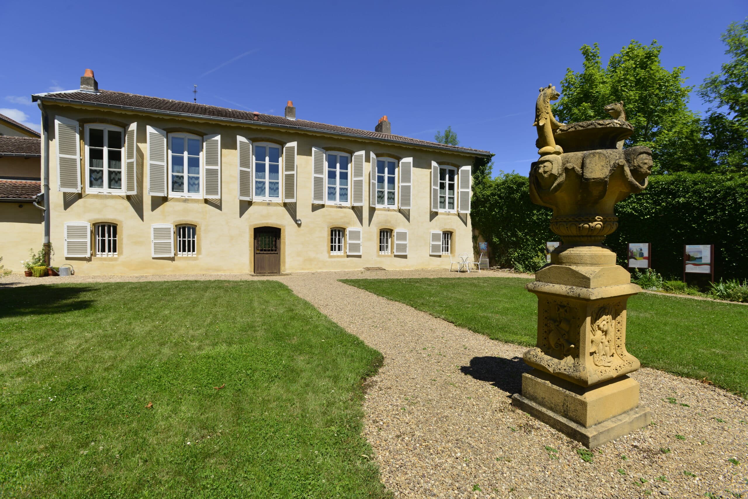Rear exterior of Robert Schuman's House