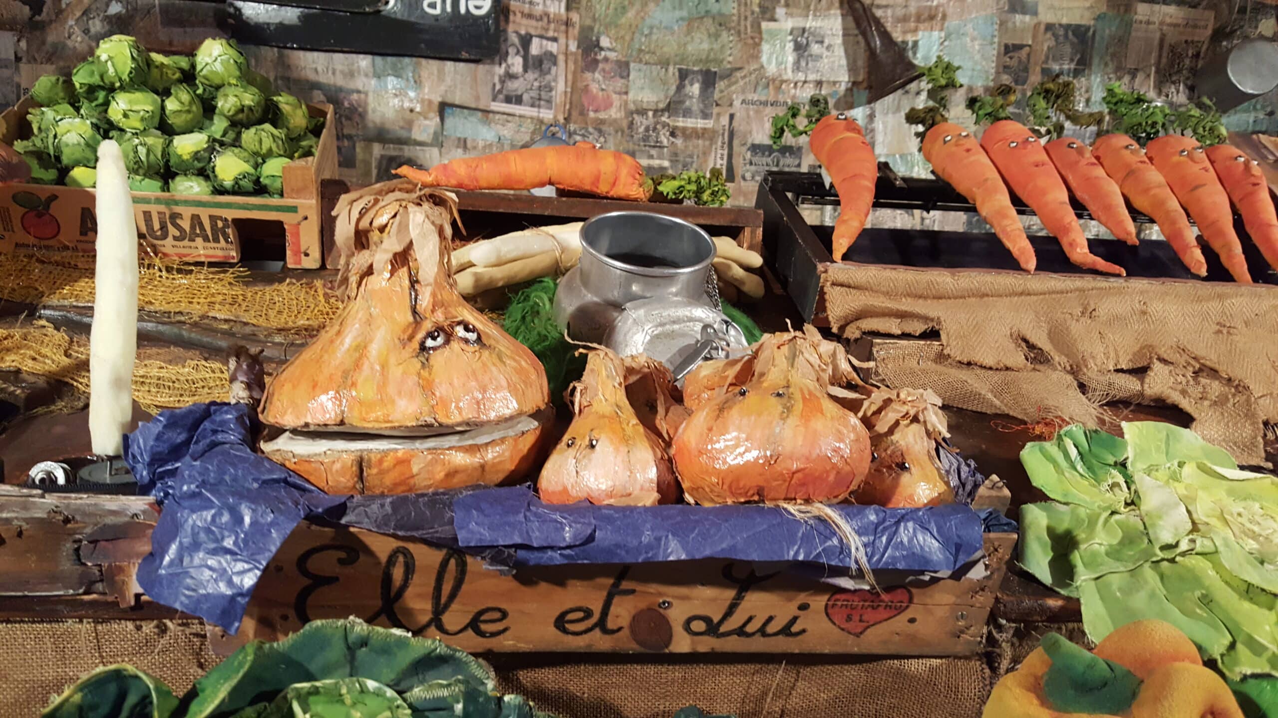 Légumes avec des visages expressifs.